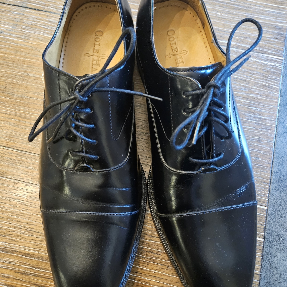 Cole Haan Men's Classic Black Oxfords